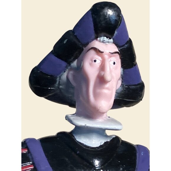 Disney Hunchback of Notre Dame Judge Claude Frollo Burger King Toy 1996 Vintage - Picture 3 of 6
